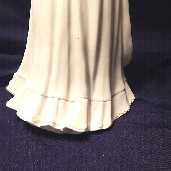 Heritage Collection Francesca Home & Garden Party 2001 - Picture 6 of 12